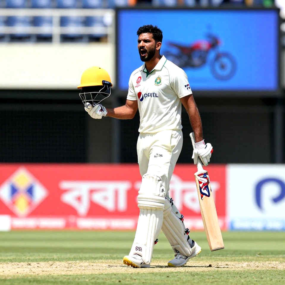 ফরহানের টি-টোয়েন্টি, শাহিনের ওয়ানডে: পাকিস্তানের দুই ট্র্যাকের নীরব নেতৃত্ব-ভাগাভাগি